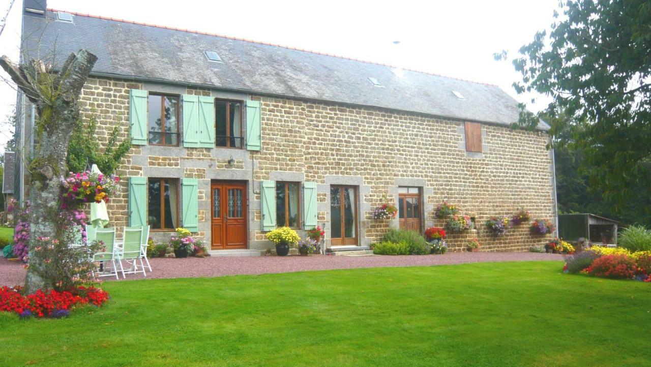 Le Rocher B&B Yvrandes 외부 사진