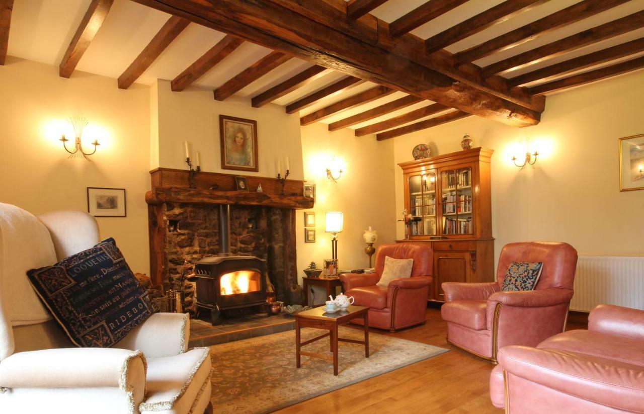 Le Rocher B&B Yvrandes 외부 사진
