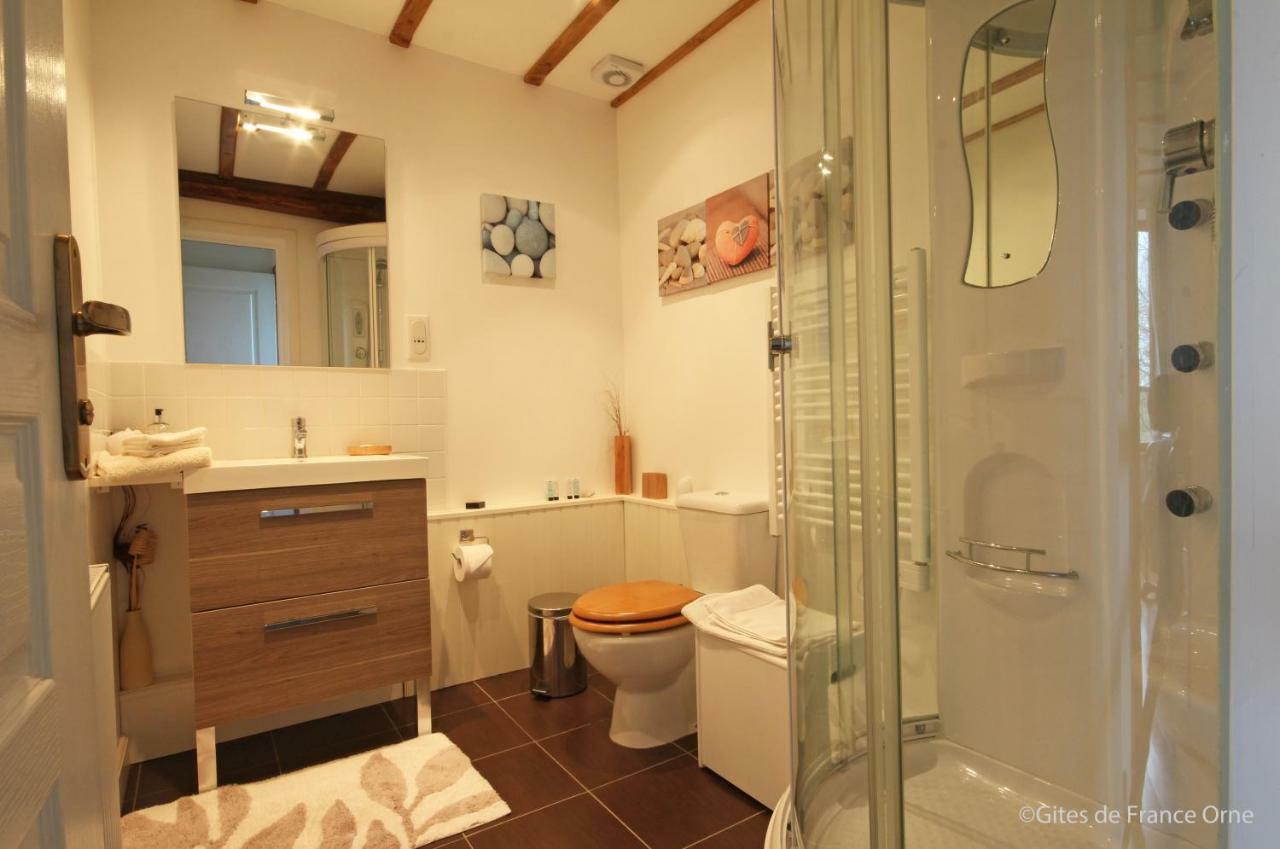 Le Rocher B&B Yvrandes 외부 사진